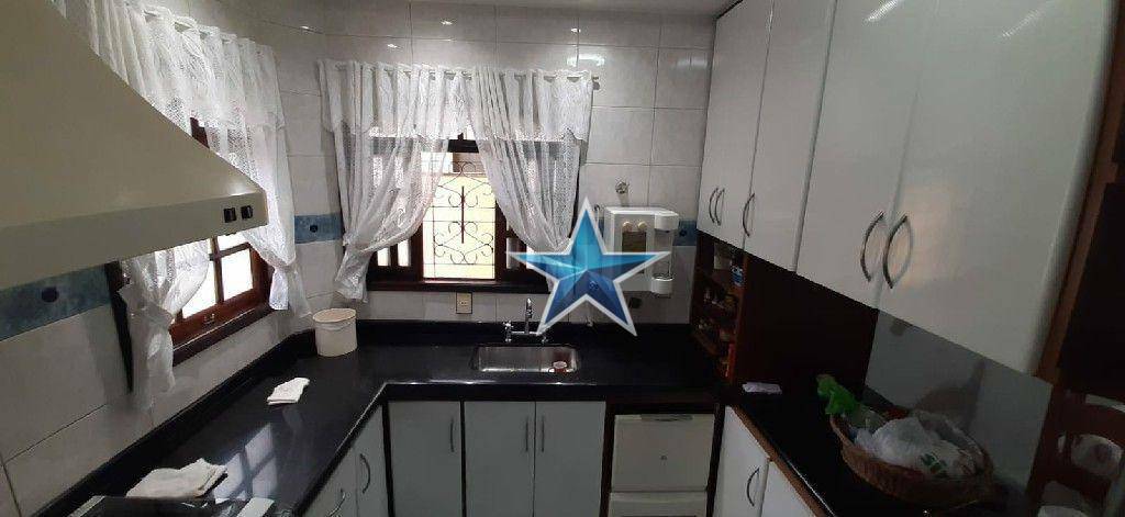 Sobrado à venda com 4 quartos, 250m² - Foto 22