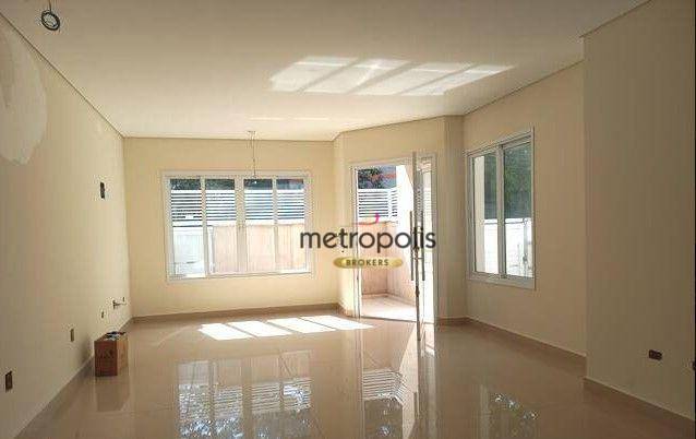 Sobrado à venda com 4 quartos, 460m² - Foto 1