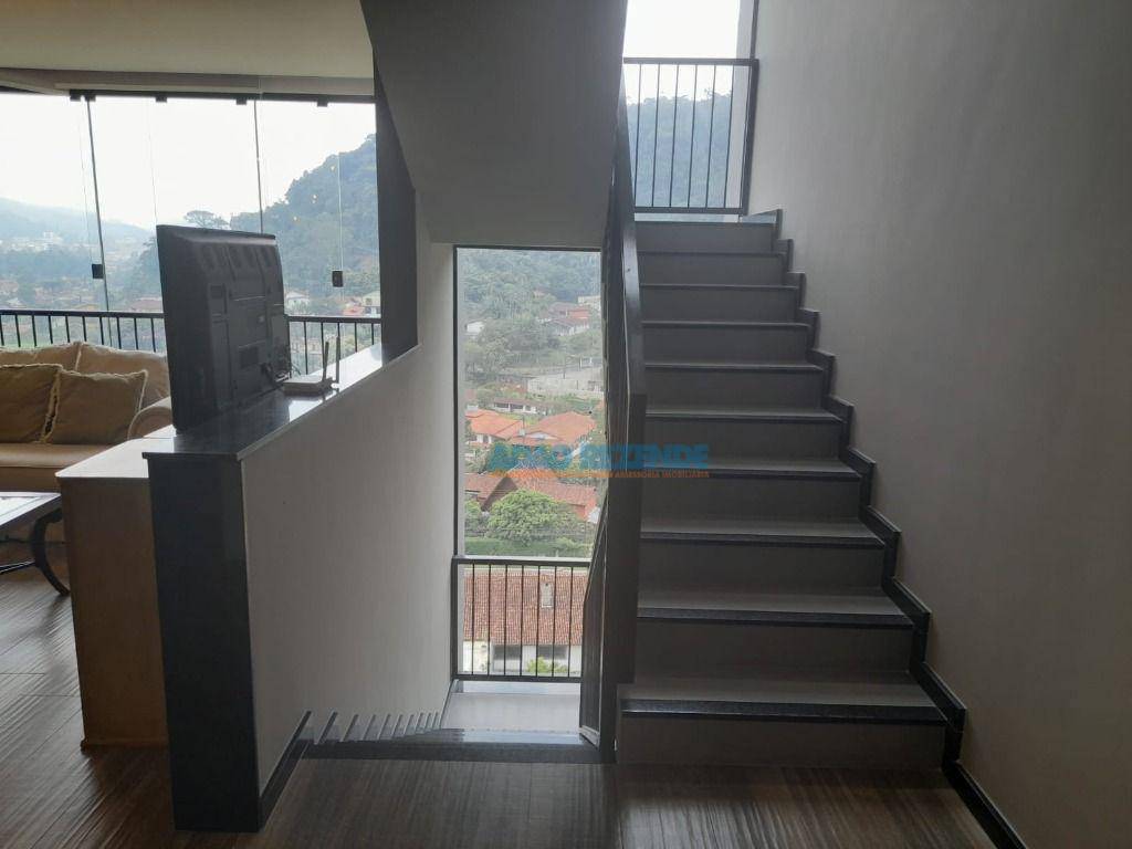 Casa de Condomínio à venda com 4 quartos, 300m² - Foto 21