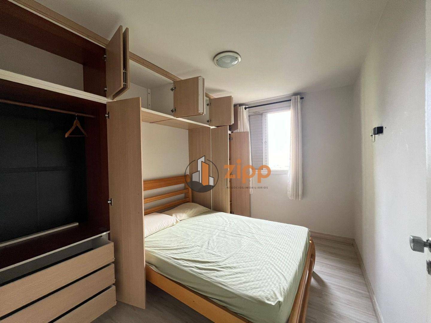 Apartamento para alugar com 2 quartos, 56m² - Foto 10