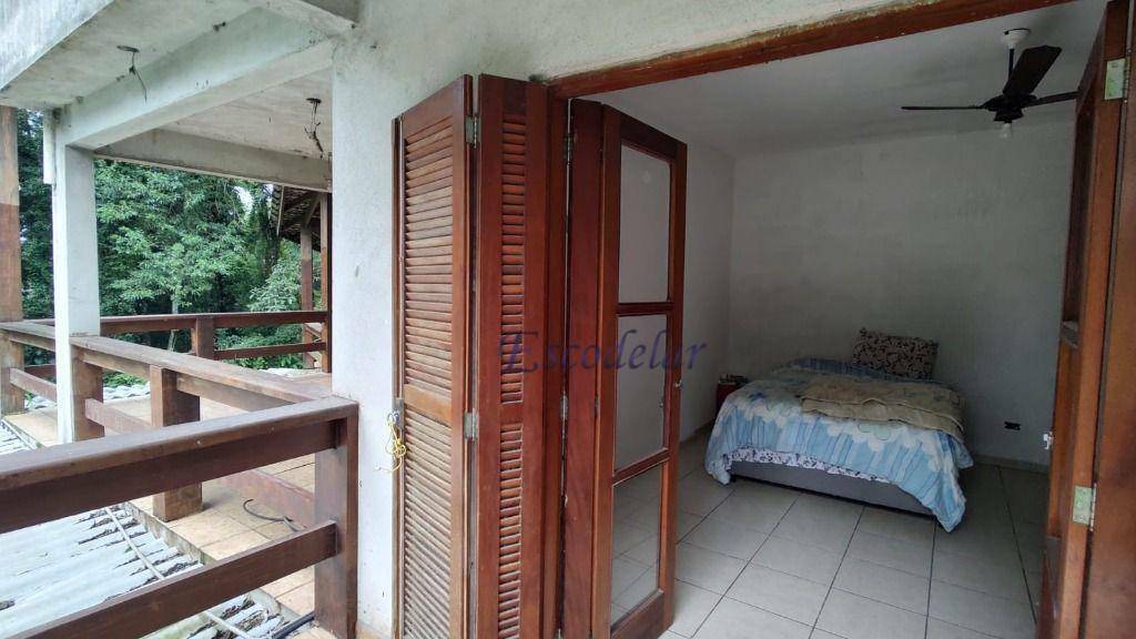 Casa à venda com 4 quartos, 250m² - Foto 12