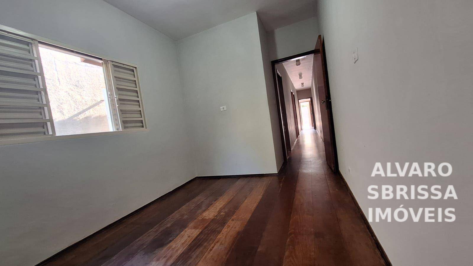 Casa para alugar com 3 quartos, 100m² - Foto 17