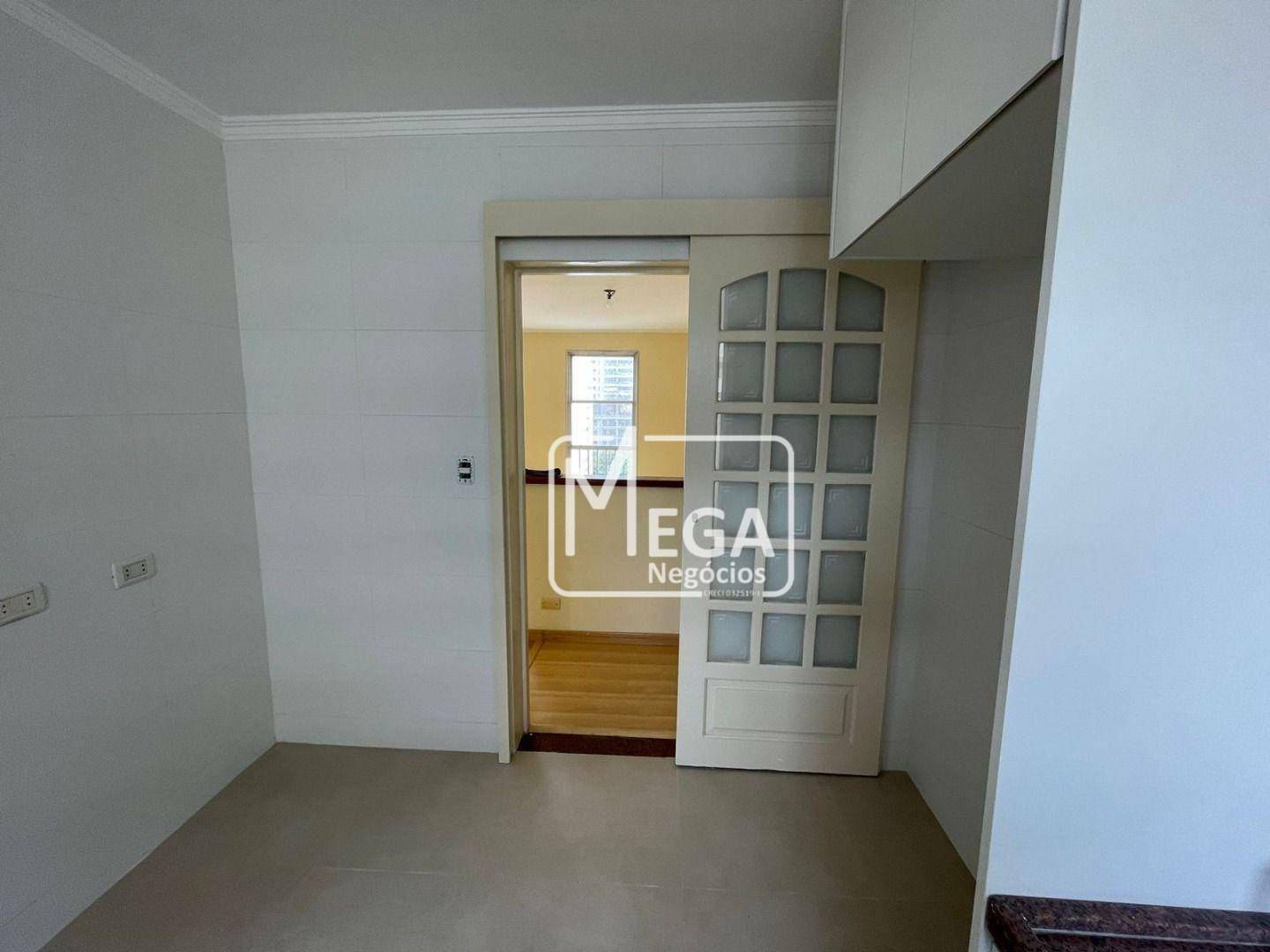 Apartamento à venda com 3 quartos, 110m² - Foto 17