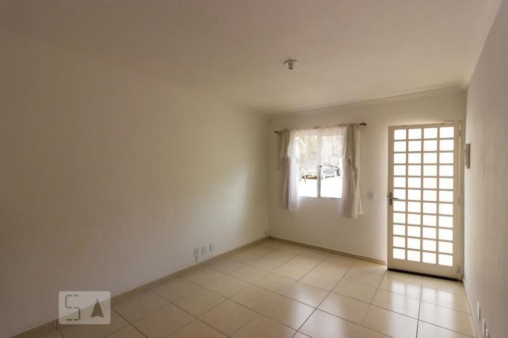 Casa de Condomínio à venda com 2 quartos, 70m² - Foto 5