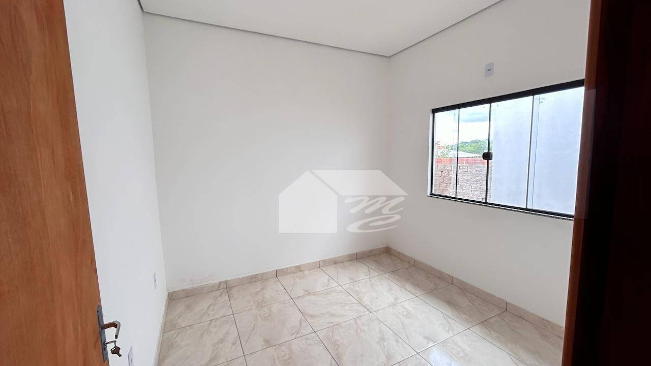 Casa à venda com 2 quartos, 47m² - Foto 10