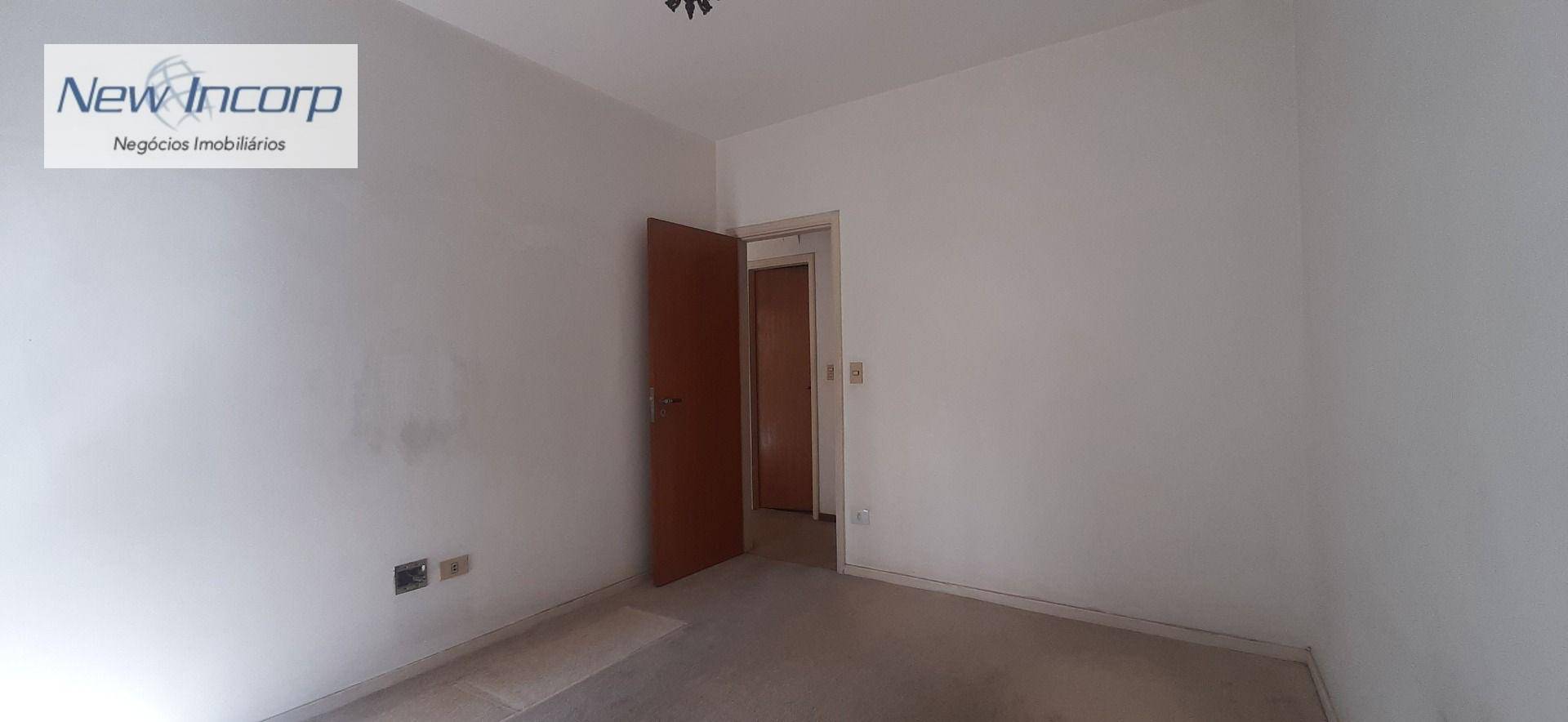 Apartamento à venda com 4 quartos, 157m² - Foto 13