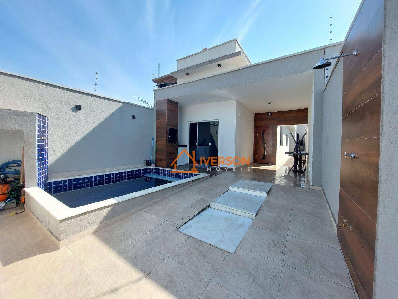 Casa, 2 quartos, 88 m² - Foto 1