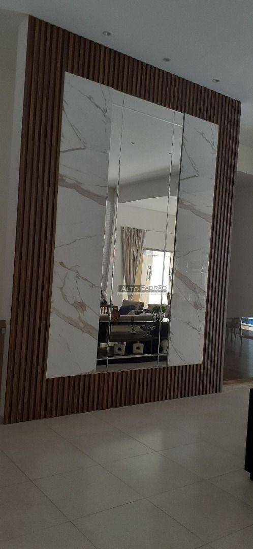 Casa de Condomínio à venda com 4 quartos, 480m² - Foto 2