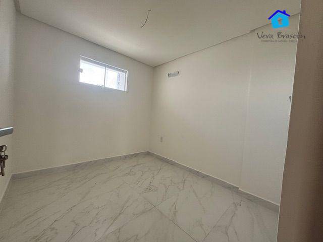 Apartamento à venda com 2 quartos, 65m² - Foto 12