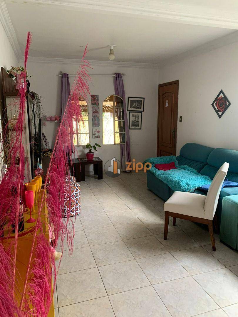 Casa à venda com 3 quartos, 80m² - Foto 3