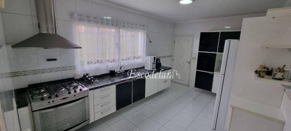 Sobrado à venda com 3 quartos, 190m² - Foto 17