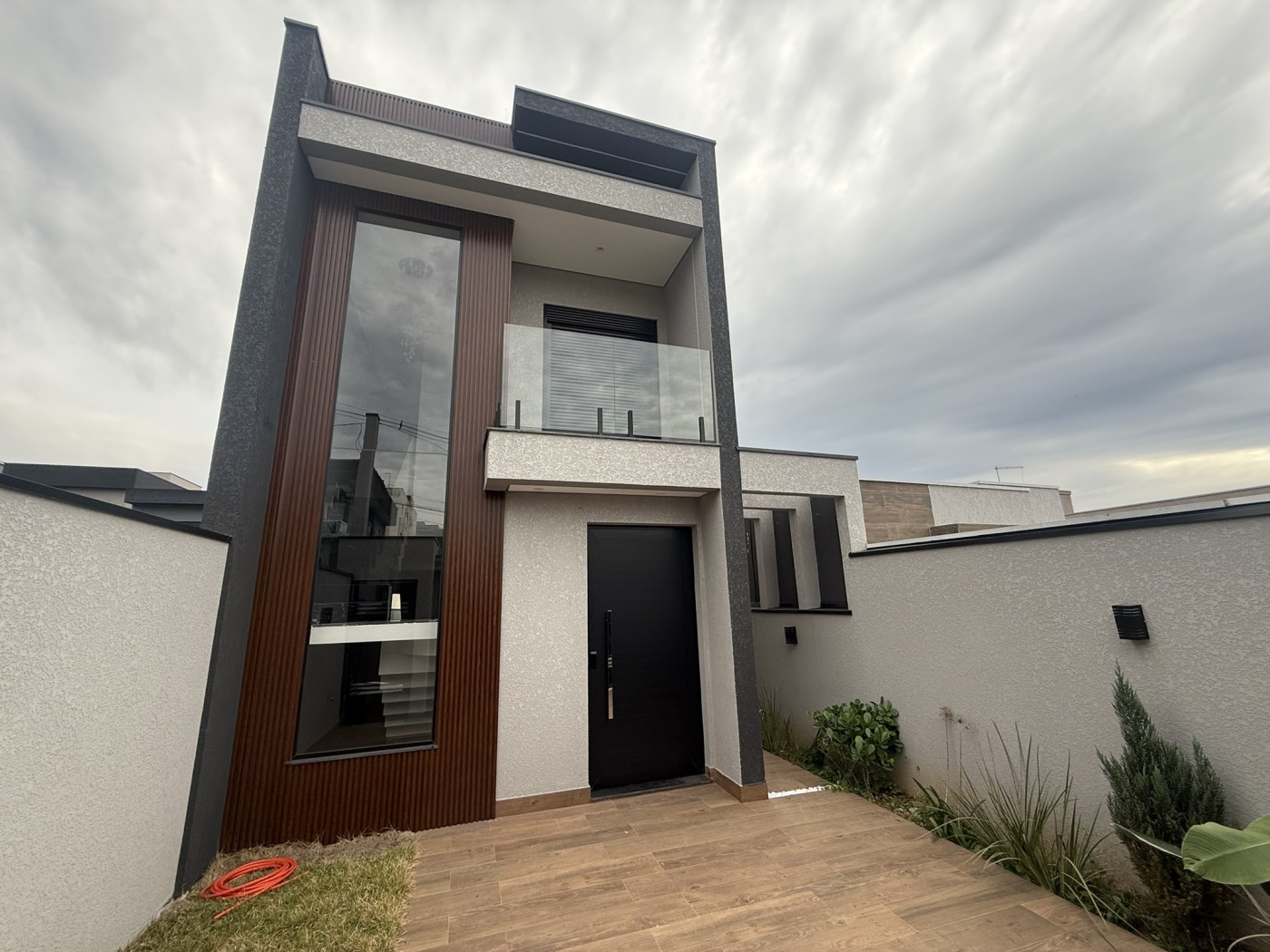 Casa à venda com 3 quartos, 140m² - Foto 2