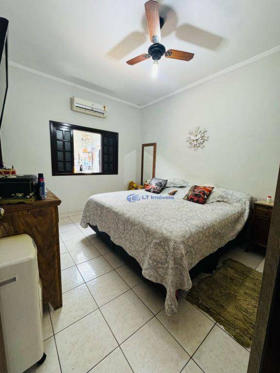 Casa à venda com 3 quartos, 130m² - Foto 8