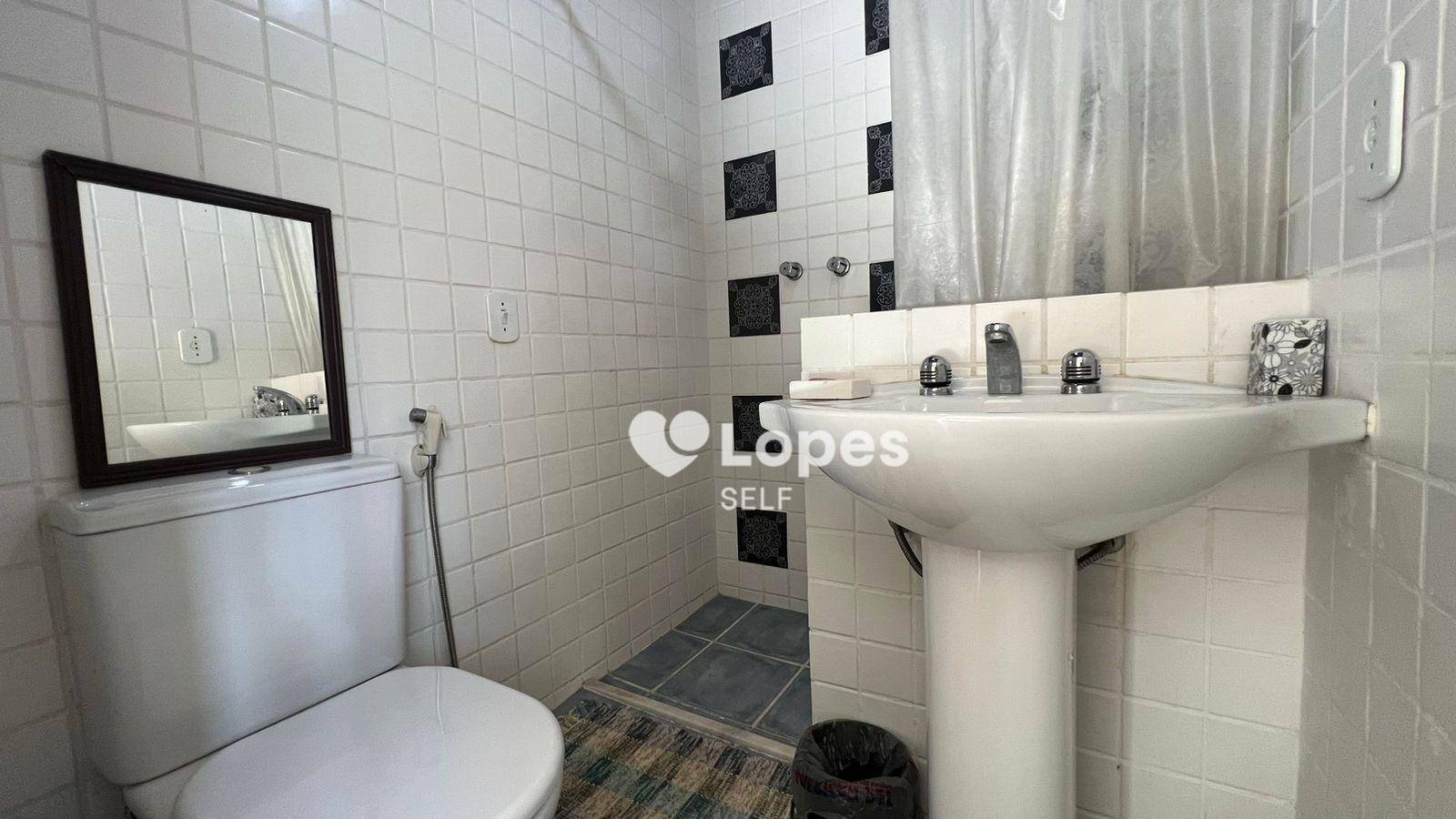 Casa à venda com 5 quartos, 165m² - Foto 18