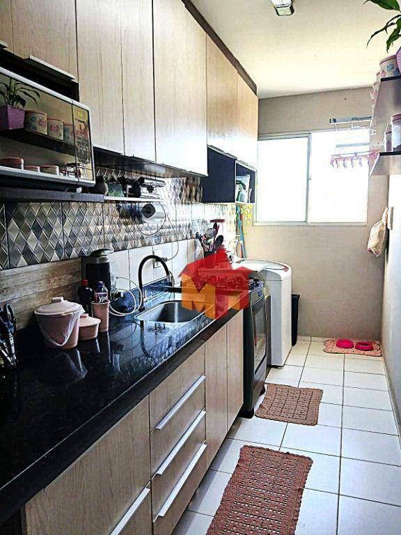 Apartamento à venda com 2 quartos, 63m² - Foto 2