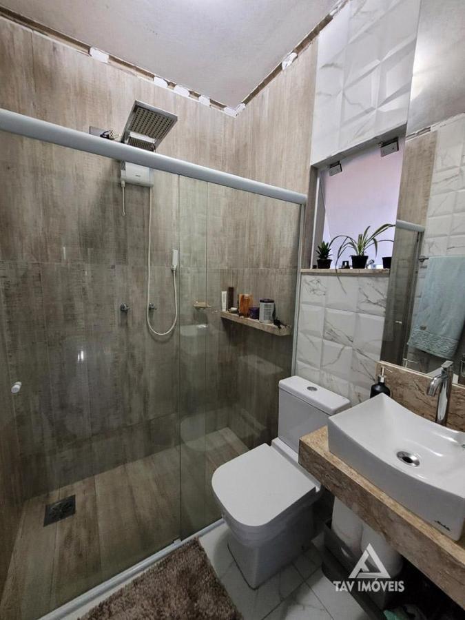 Casa à venda com 4 quartos, 180m² - Foto 16