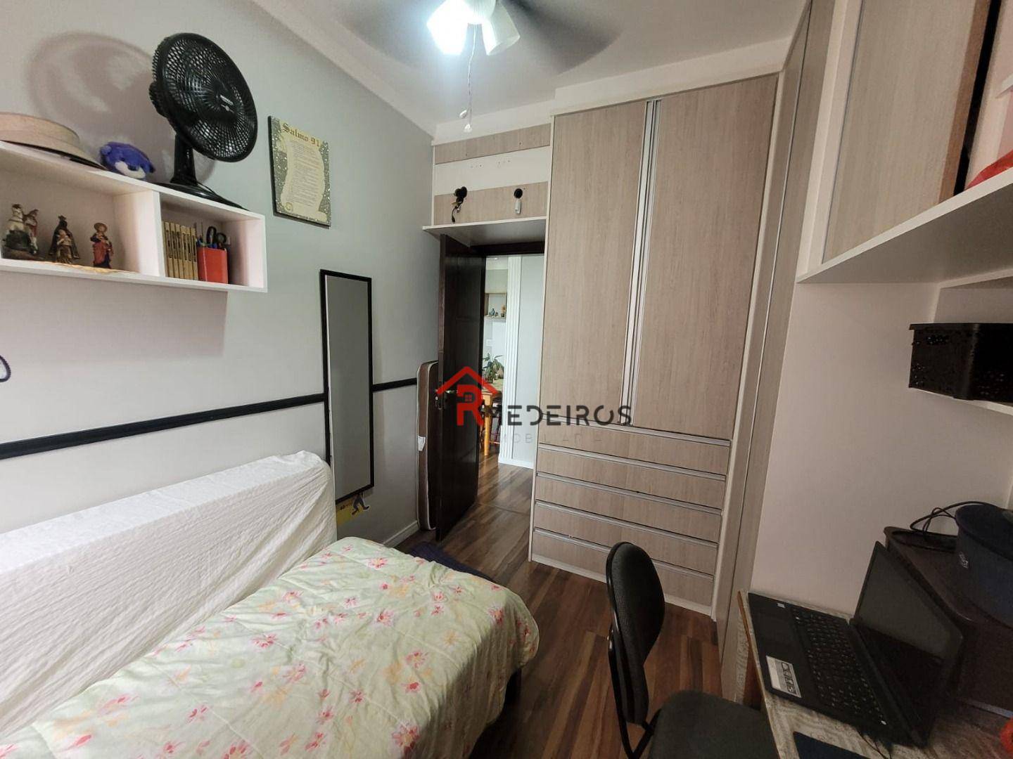 Apartamento à venda com 2 quartos, 65m² - Foto 20