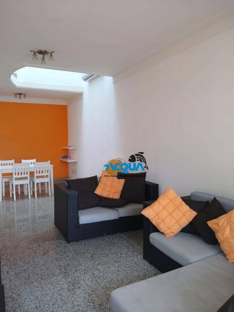 Sobrado à venda com 4 quartos, 181m² - Foto 1