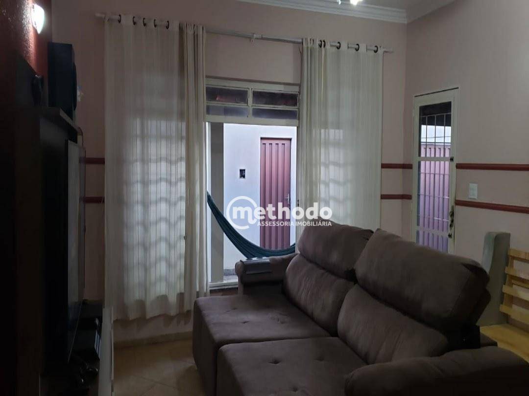 Casa à venda com 3 quartos, 156m² - Foto 3