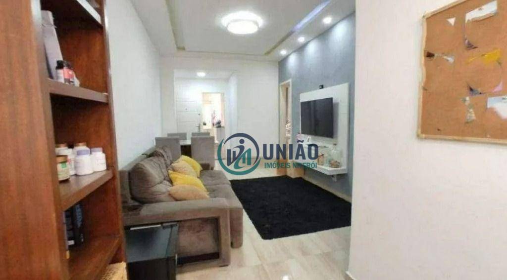 Apartamento à venda com 2 quartos, 80m² - Foto 3