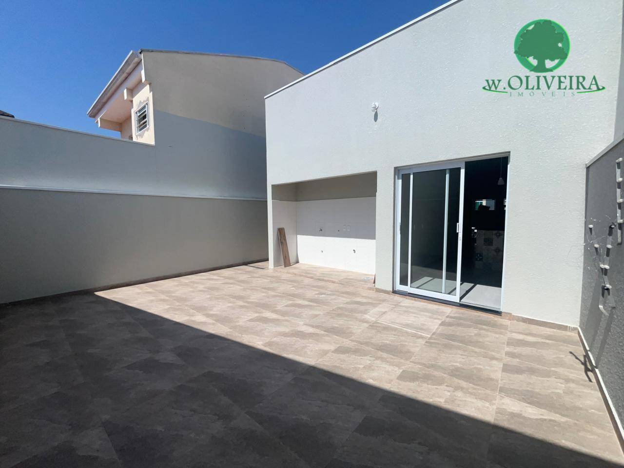 Casa à venda com 2 quartos, 98m² - Foto 9