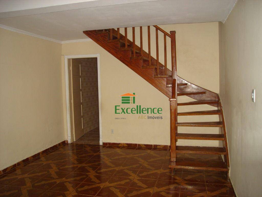 Sobrado à venda com 2 quartos, 108m² - Foto 1