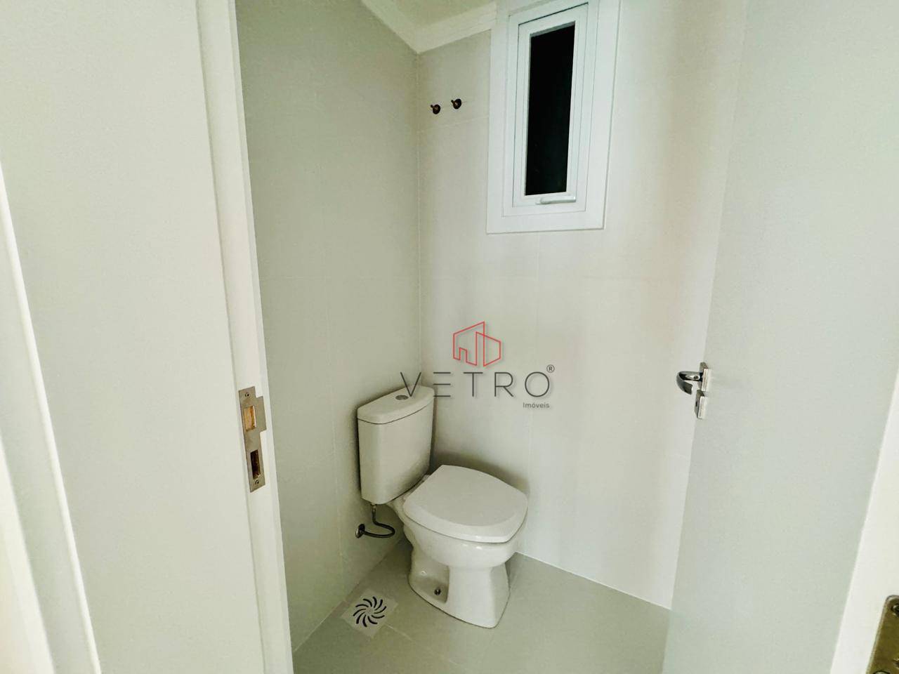 Apartamento à venda com 1 quarto, 68m² - Foto 12