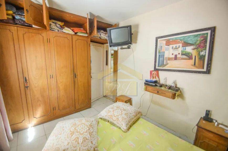 Casa à venda com 3 quartos, 180m² - Foto 23