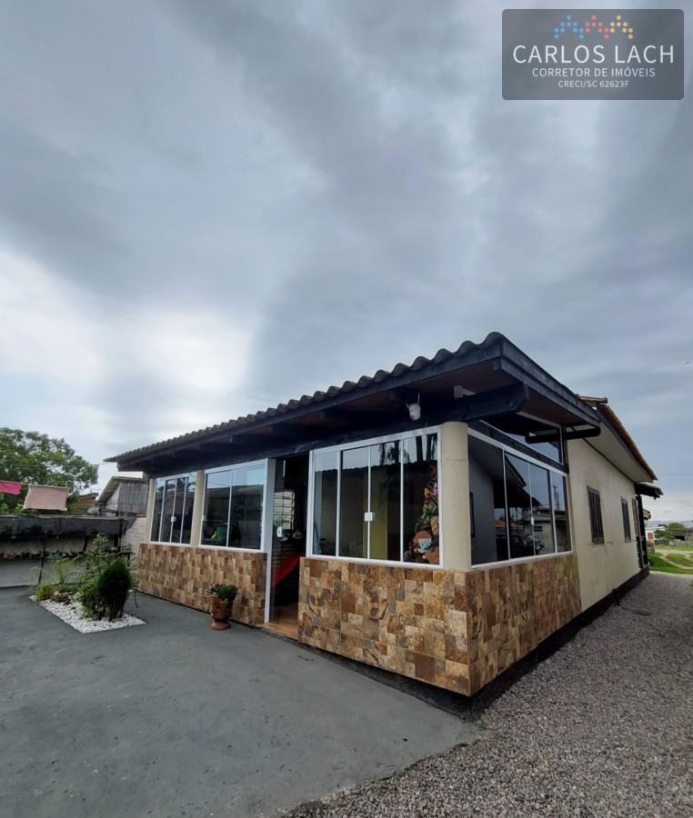 Casa à venda com 2 quartos, 300m² - Foto 1