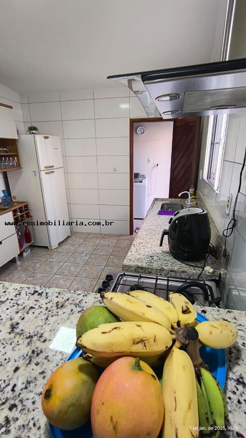 Casa à venda com 2 quartos, 56m² - Foto 23