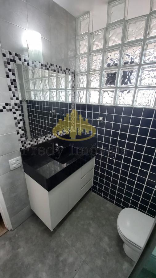 Apartamento à venda com 2 quartos, 68m² - Foto 20