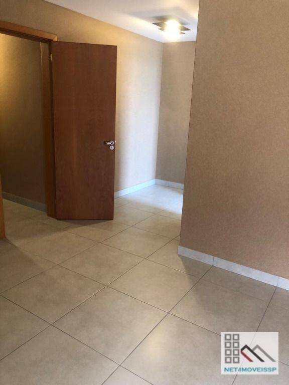 Apartamento à venda com 4 quartos, 208m² - Foto 24