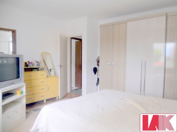 Apartamento à venda com 3 quartos, 139m² - Foto 4