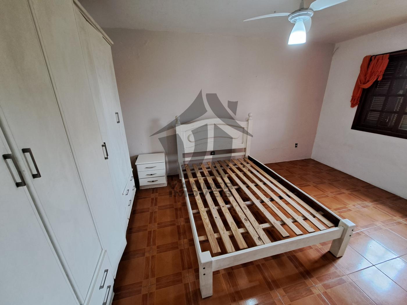 Casa à venda com 3 quartos, 300m² - Foto 8