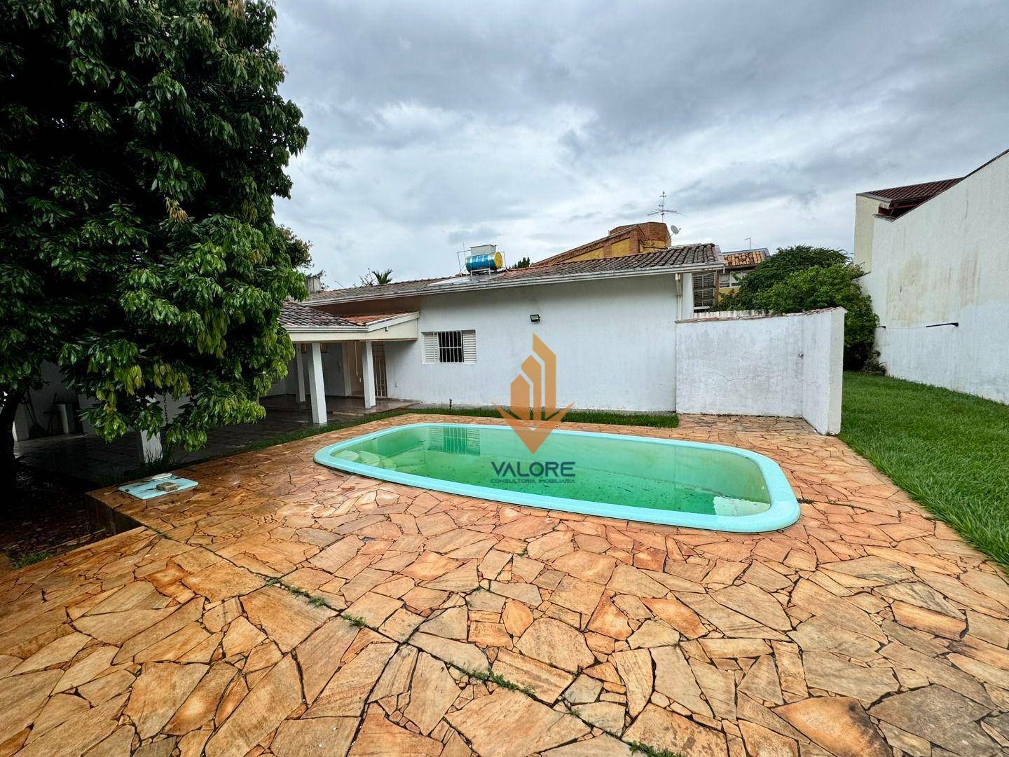 Casa à venda com 4 quartos, 300m² - Foto 53