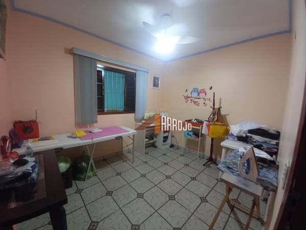 Sobrado à venda com 3 quartos, 240m² - Foto 8