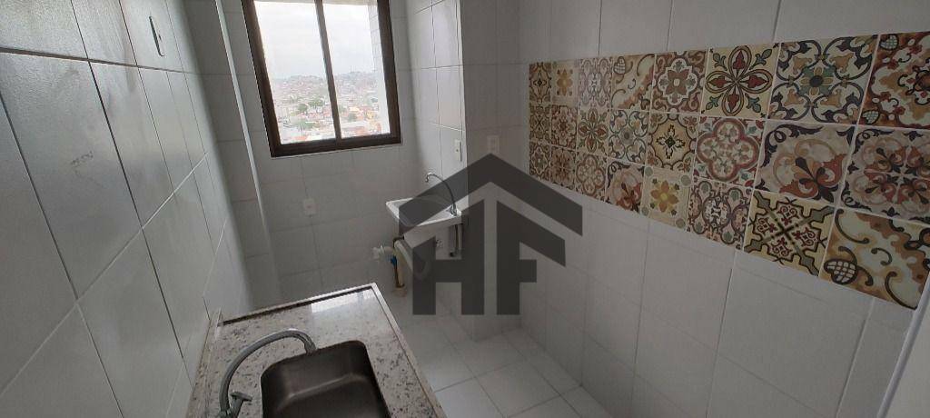 Apartamento à venda com 2 quartos, 41m² - Foto 3