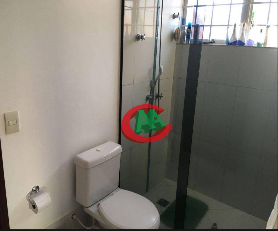 Chácara à venda e aluguel com 4 quartos, 242m² - Foto 19