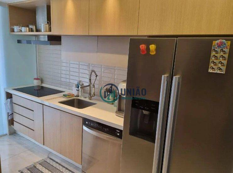 Apartamento à venda com 3 quartos, 120m² - Foto 15