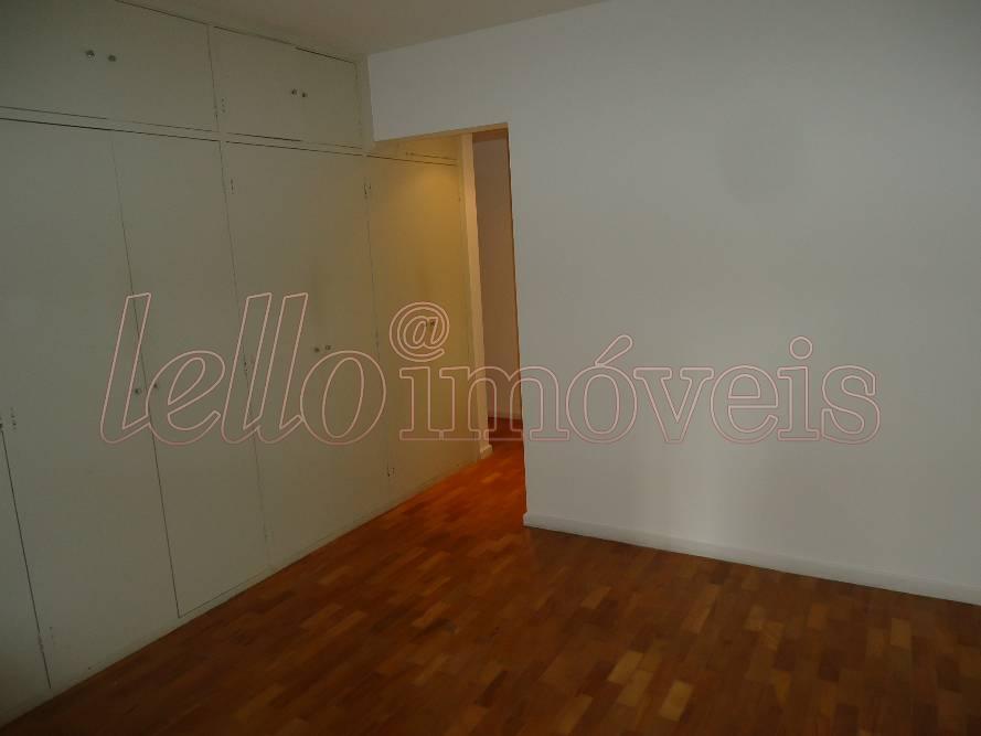 Apartamento para alugar com 3 quartos, 173m² - Foto 11