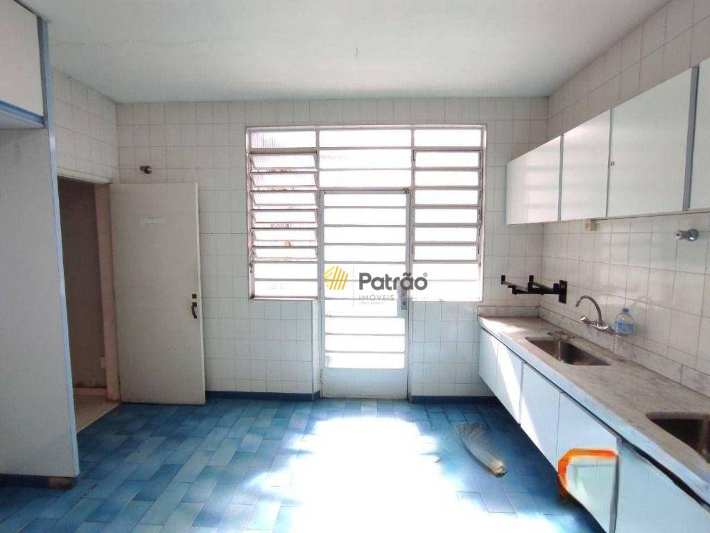 Sobrado à venda e aluguel, 480m² - Foto 11