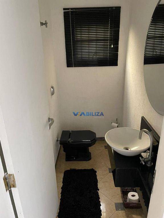 Sobrado à venda com 3 quartos, 245m² - Foto 18