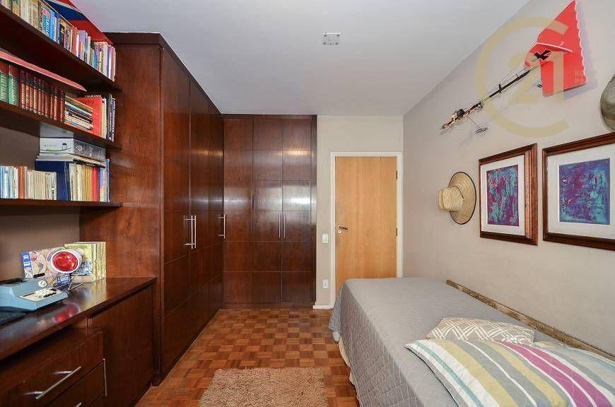 Apartamento à venda com 3 quartos, 150m² - Foto 15