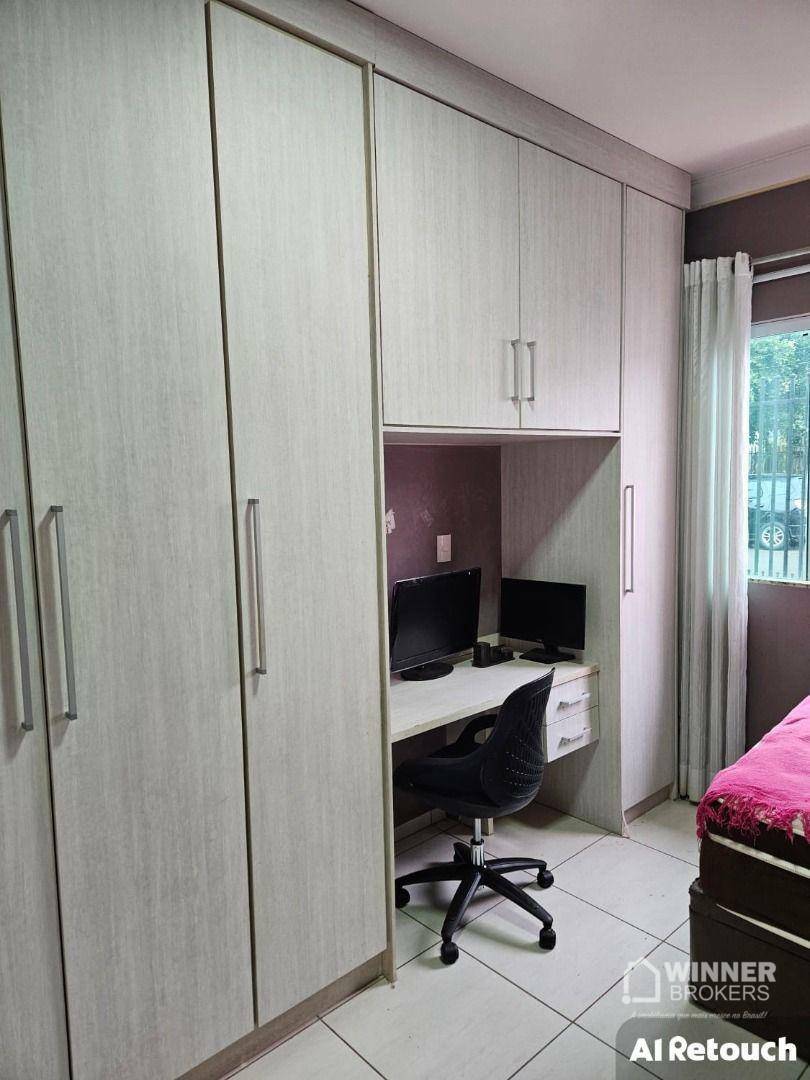 Casa à venda com 3 quartos, 222m² - Foto 8