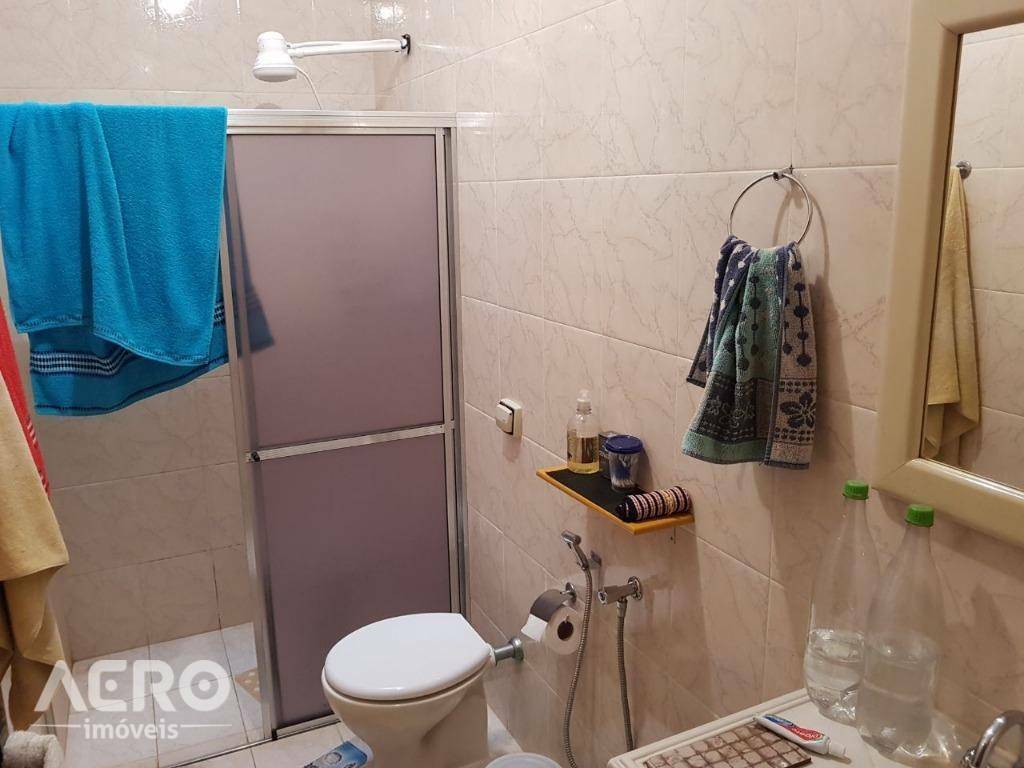 Chácara à venda com 5 quartos, 530m² - Foto 33