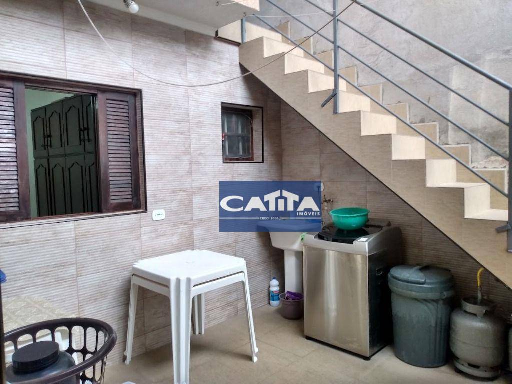 Casa à venda com 2 quartos, 55m² - Foto 15