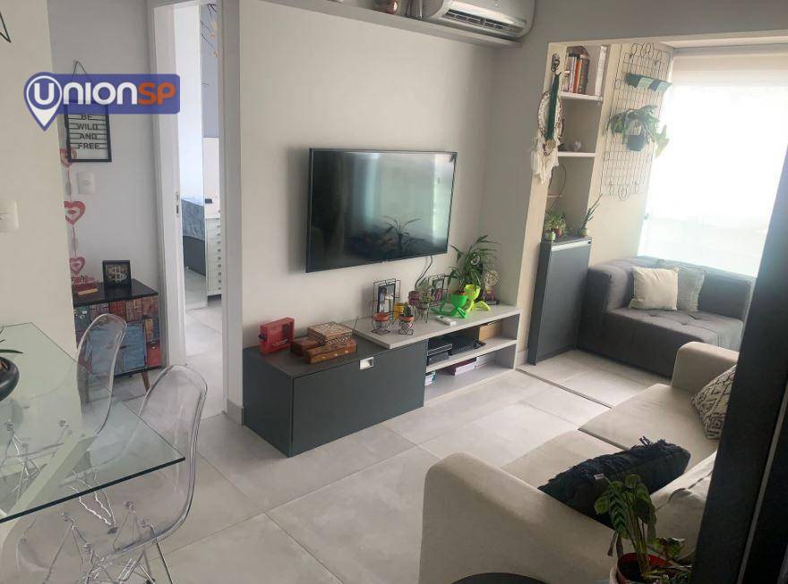 Apartamento à venda com 1 quarto, 41m² - Foto 2