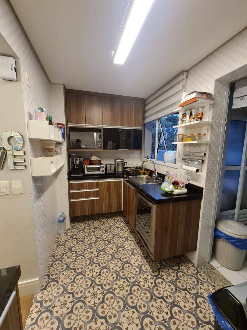 Apartamento à venda com 3 quartos, 82m² - Foto 14