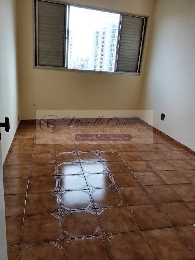 Apartamento à venda com 2 quartos, 82m² - Foto 8