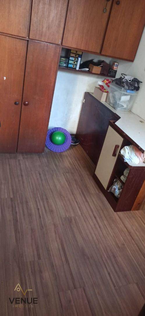 Sobrado à venda com 3 quartos, 175m² - Foto 5